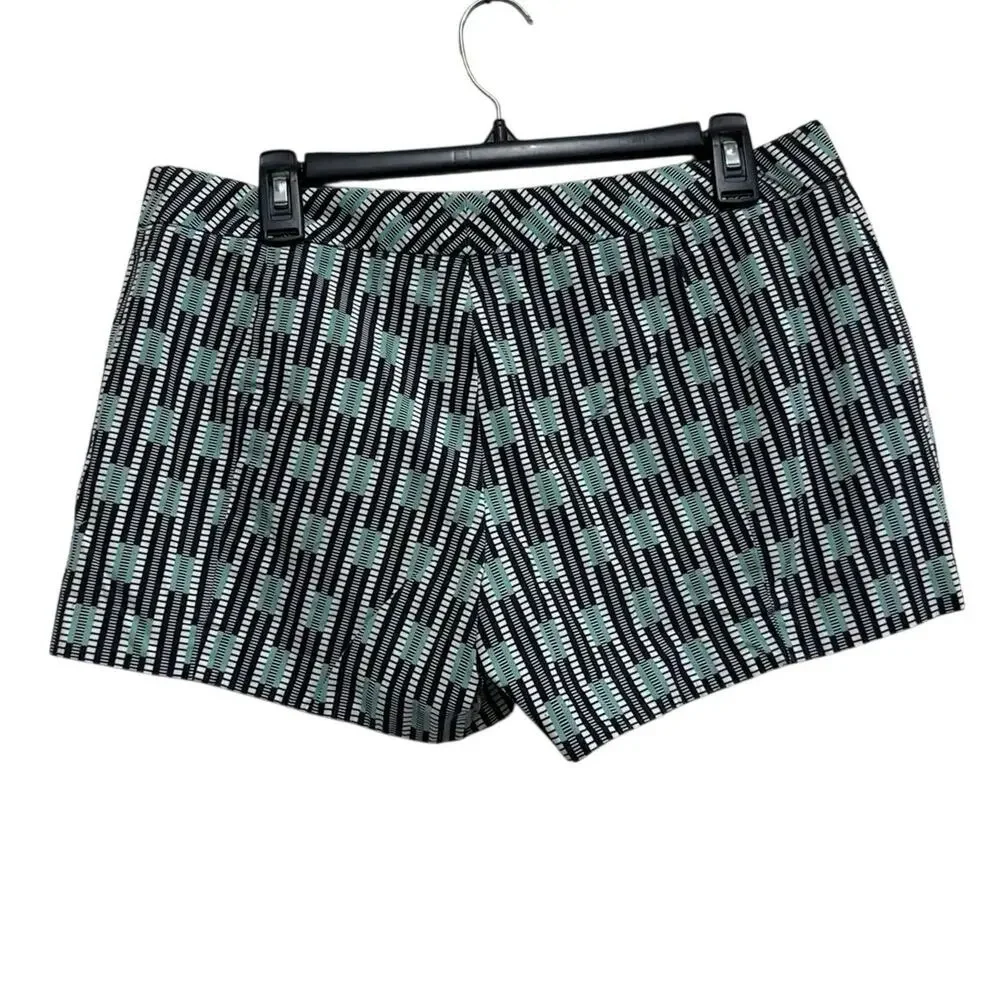Gap Geometric Print Shorts Womens Size 8 Black White Mint Casual